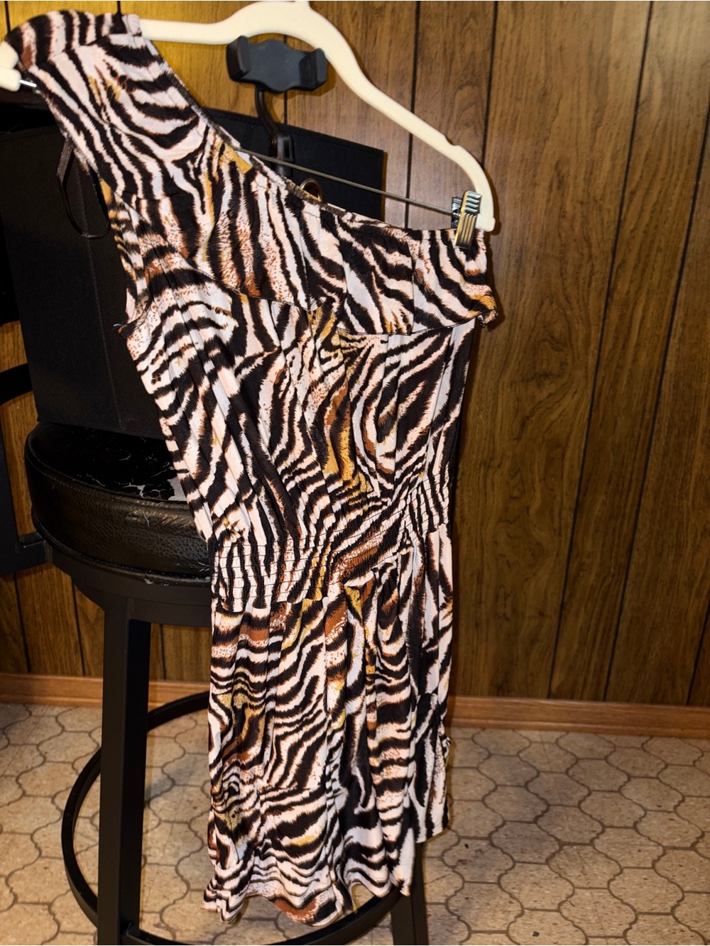 YESHINI NWT Animal Print Jersey Short Romper Jumpsuit One Shoulder Women Size S